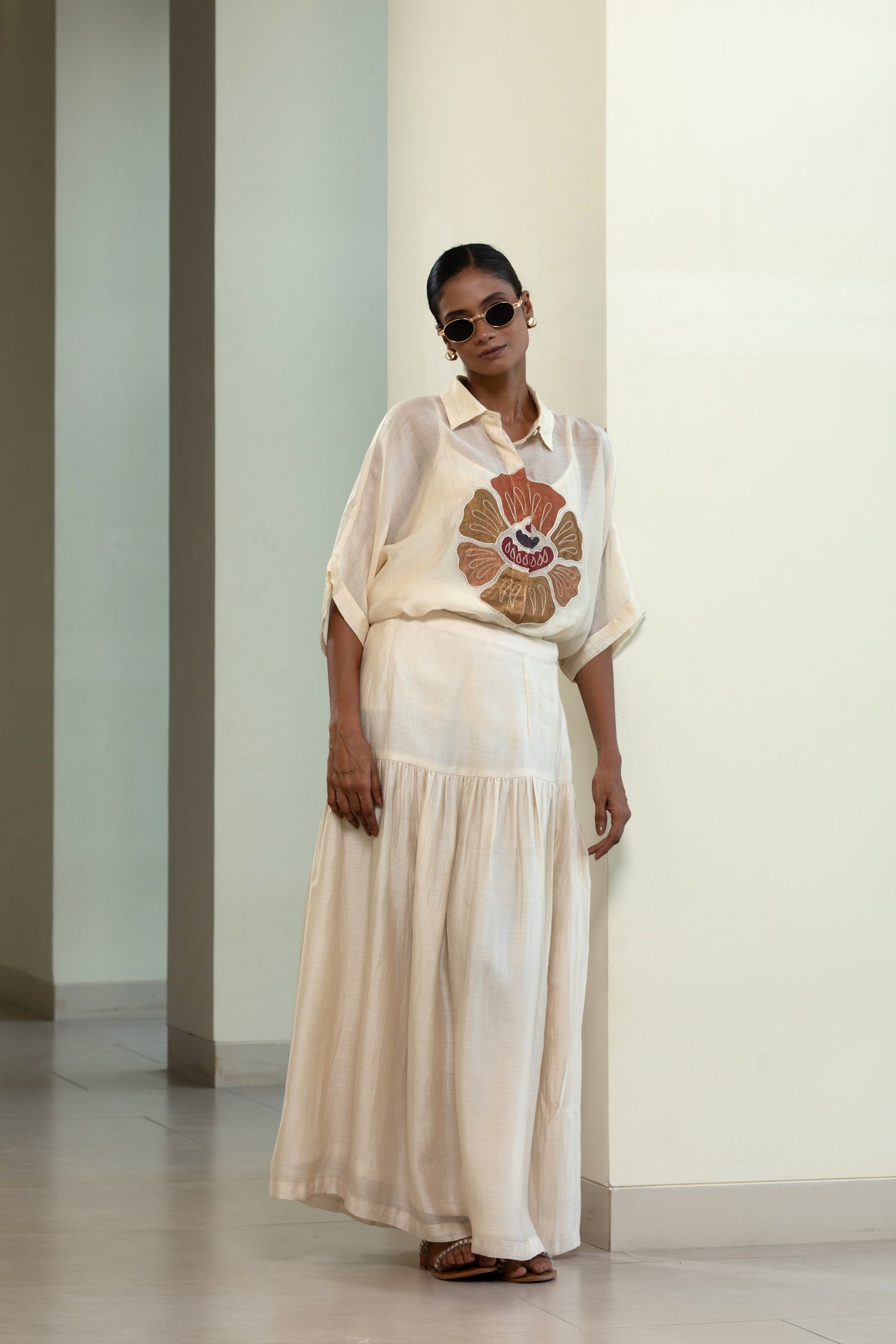 Eeda Round Patch Shirt - Off-White