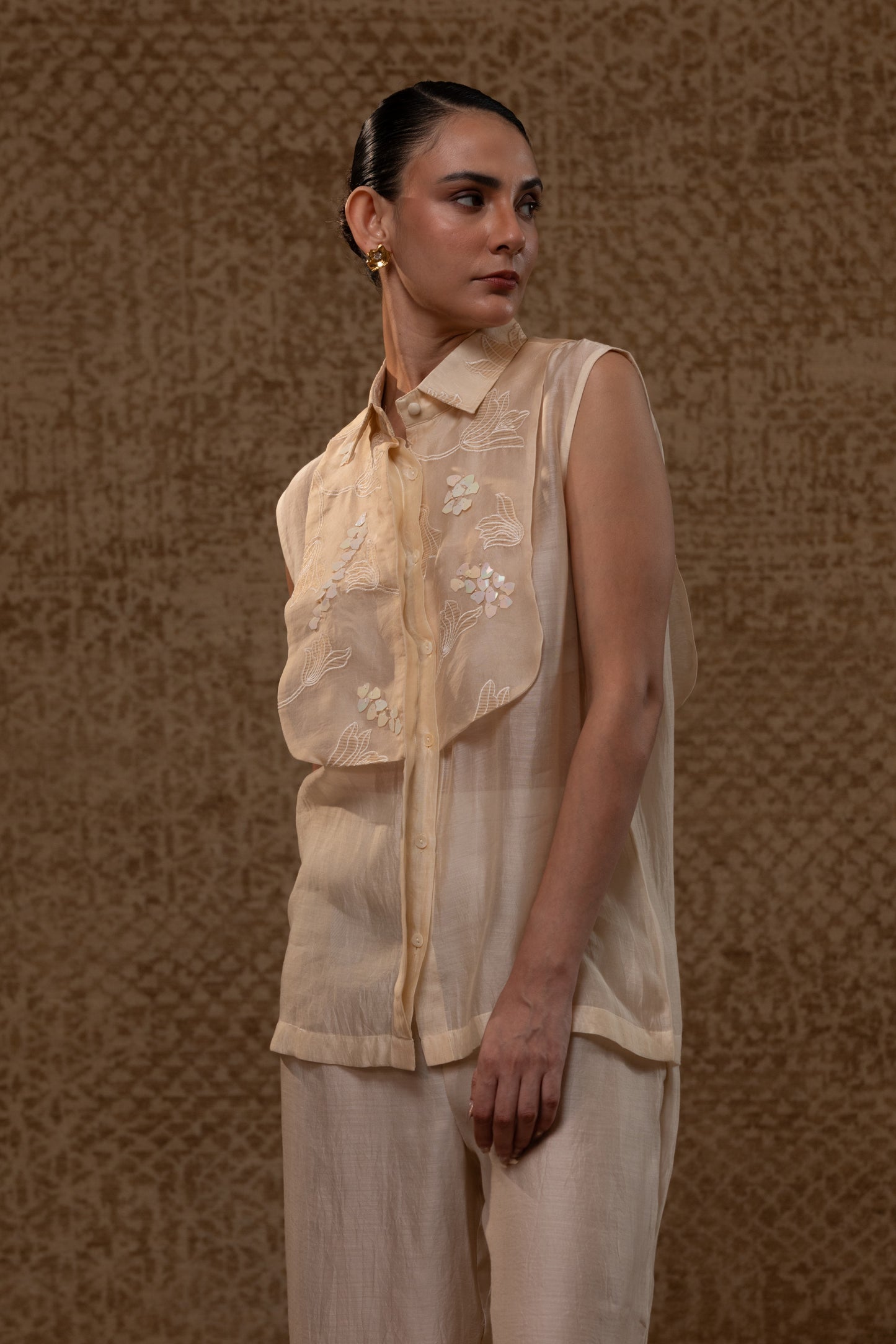 Taral Applique Yolk Shirt Set - Off-White