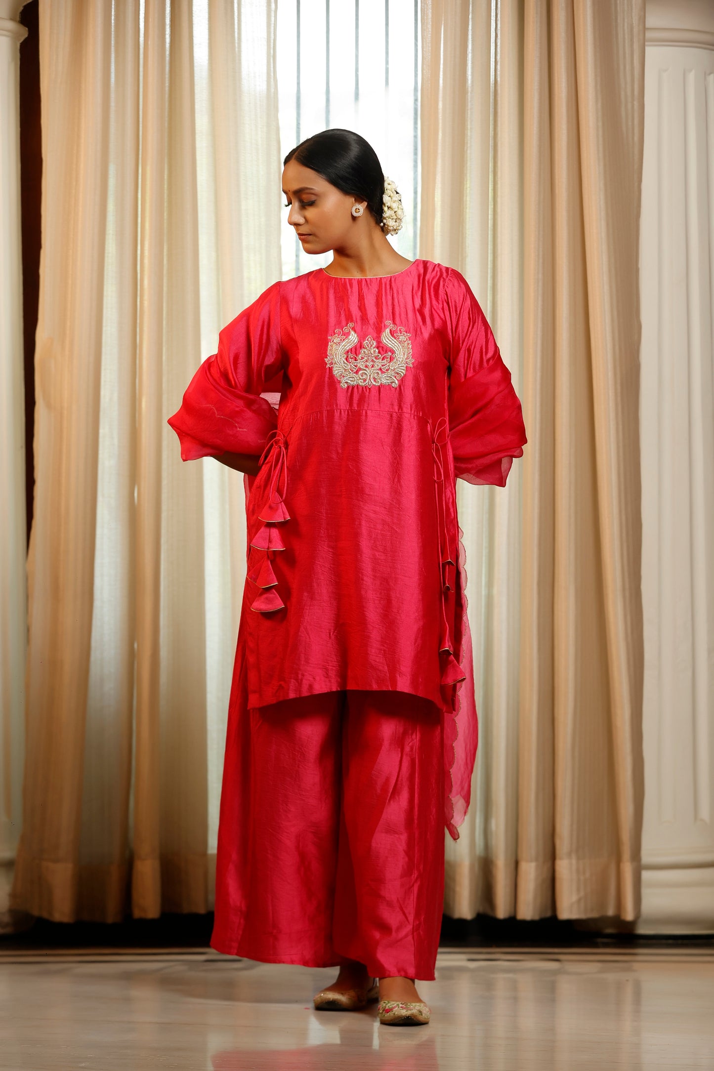 Noor Pink Dori Short Kurta Set