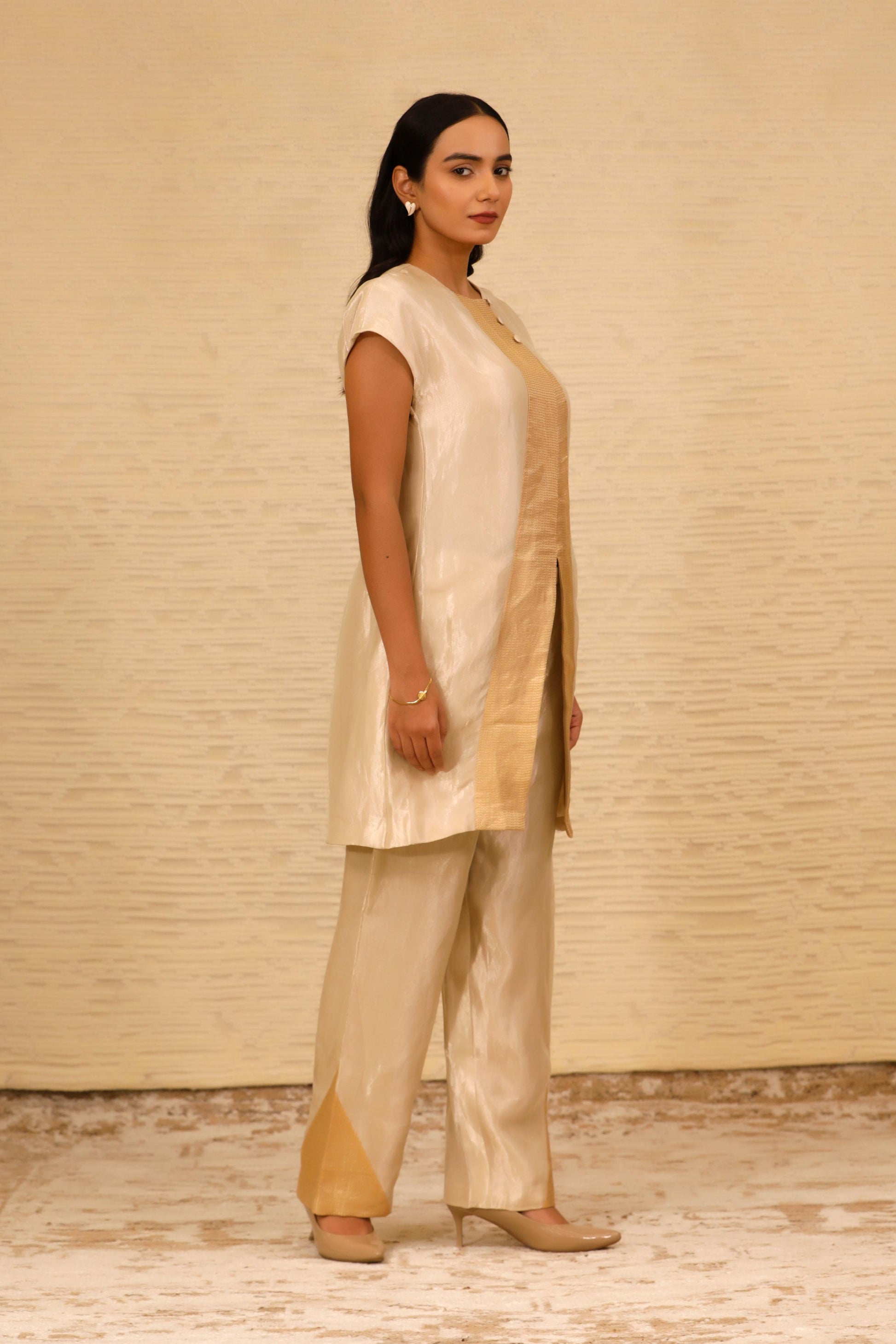 buy Ivory Kurta Set Online