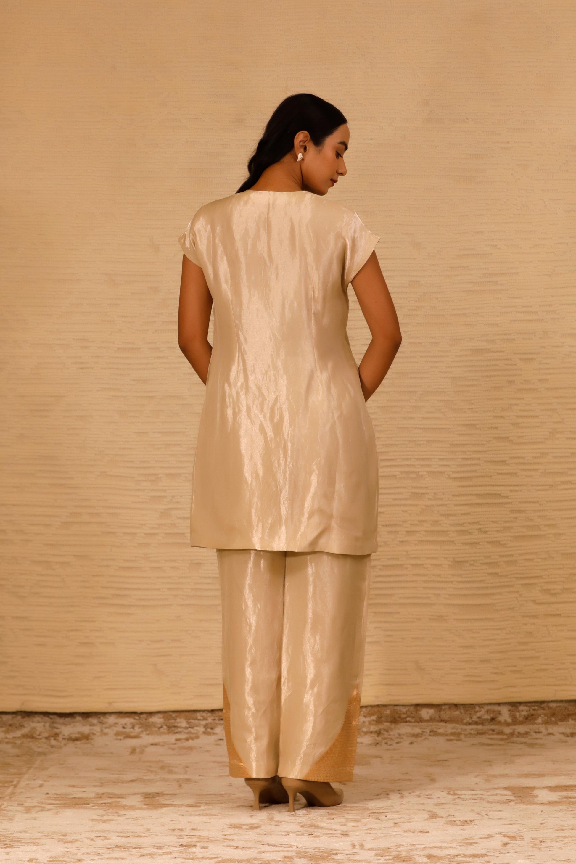 buy Ivory Kurta Set Online