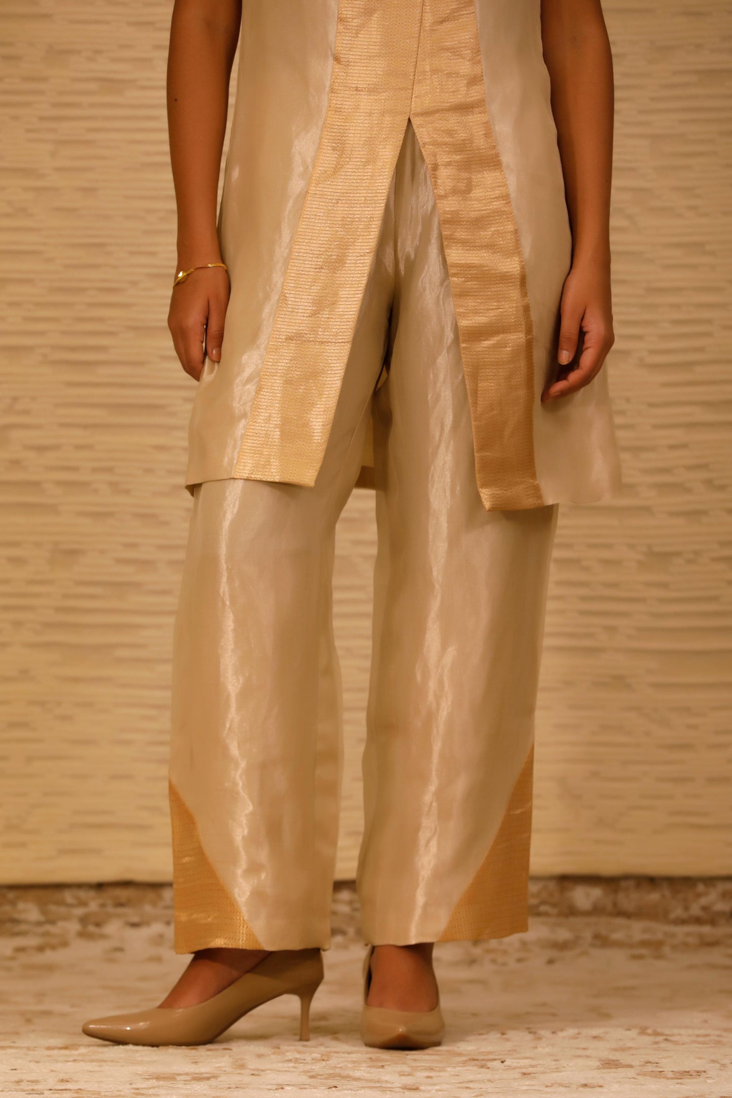 buy Ivory Kurta Set Online