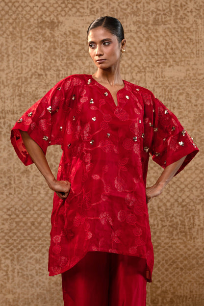 Taral Applique Kurta Set - Red