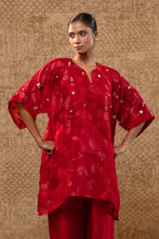 Taral Applique Kurta Set - Red