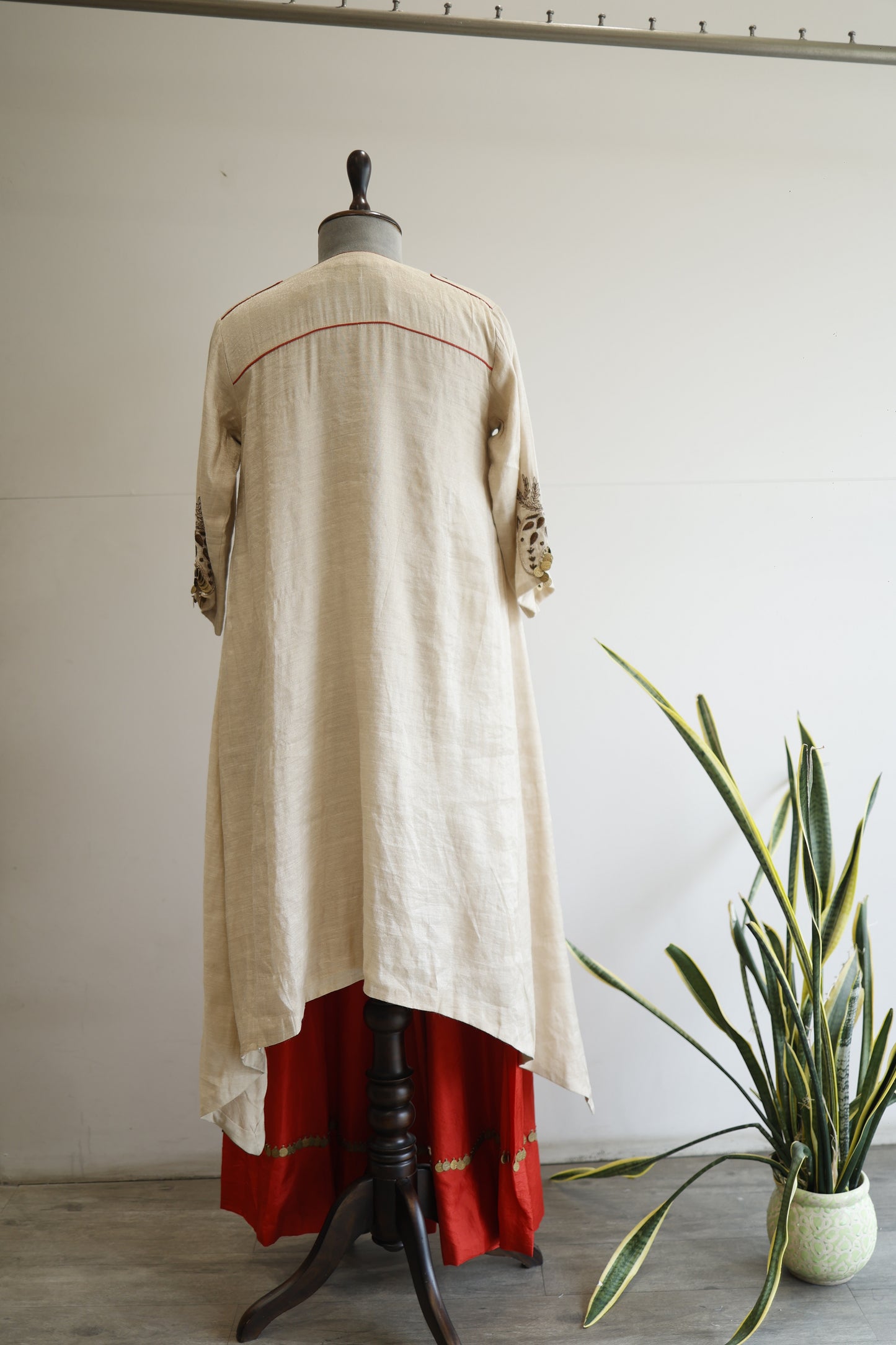 Parv - Silver Red Kurta Set