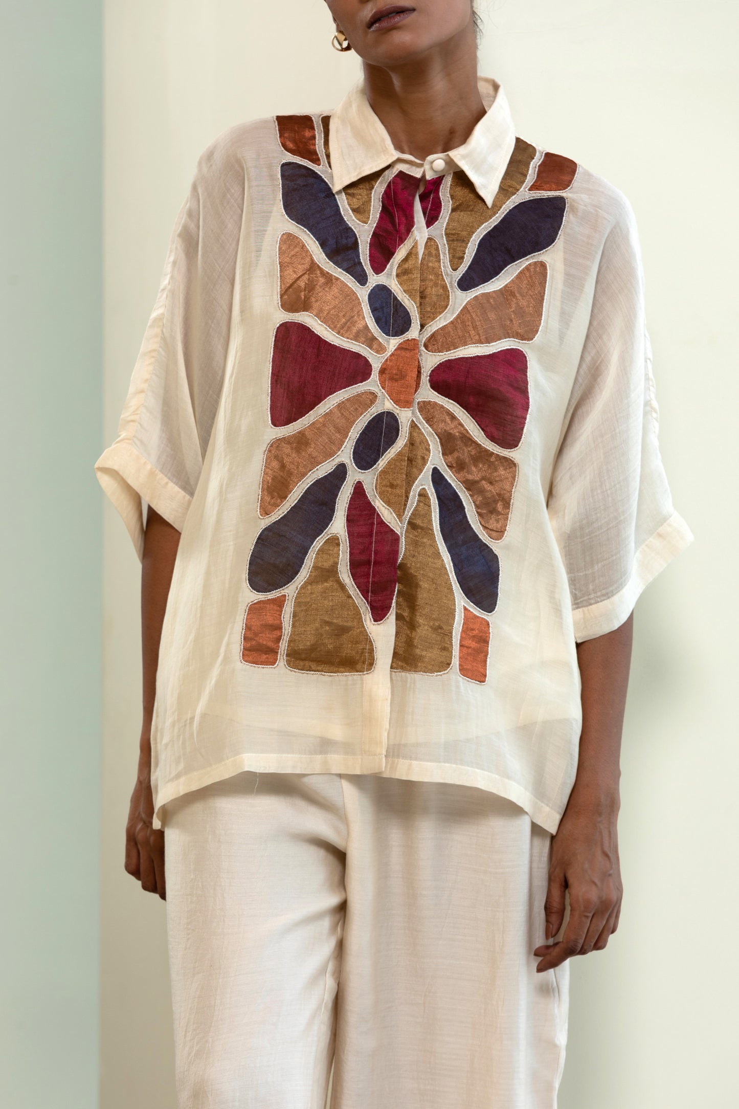 Eeda Full Patch Shirt - Off-White