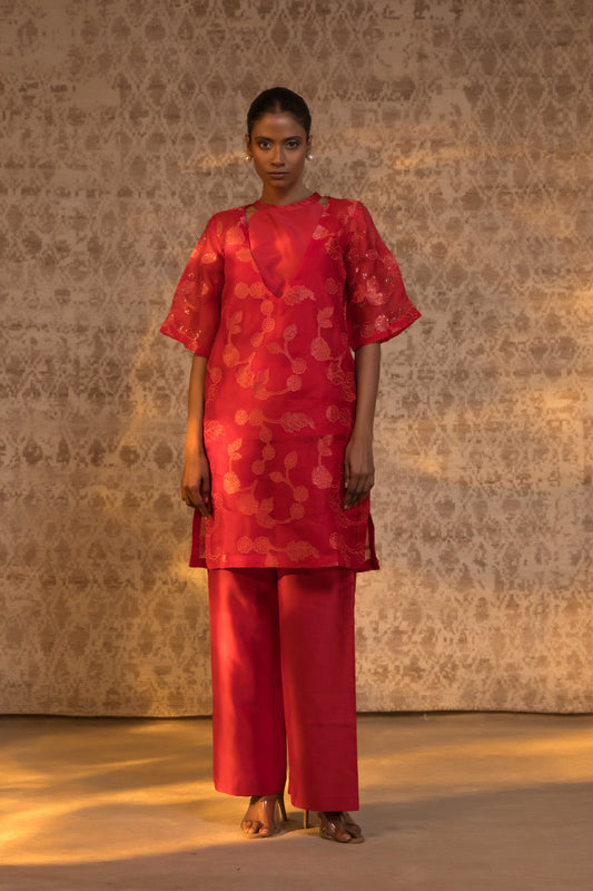 Red organza silk halter kurta set with zari chanderi applique, modern Indian festive designer outfit for weddings and NRI