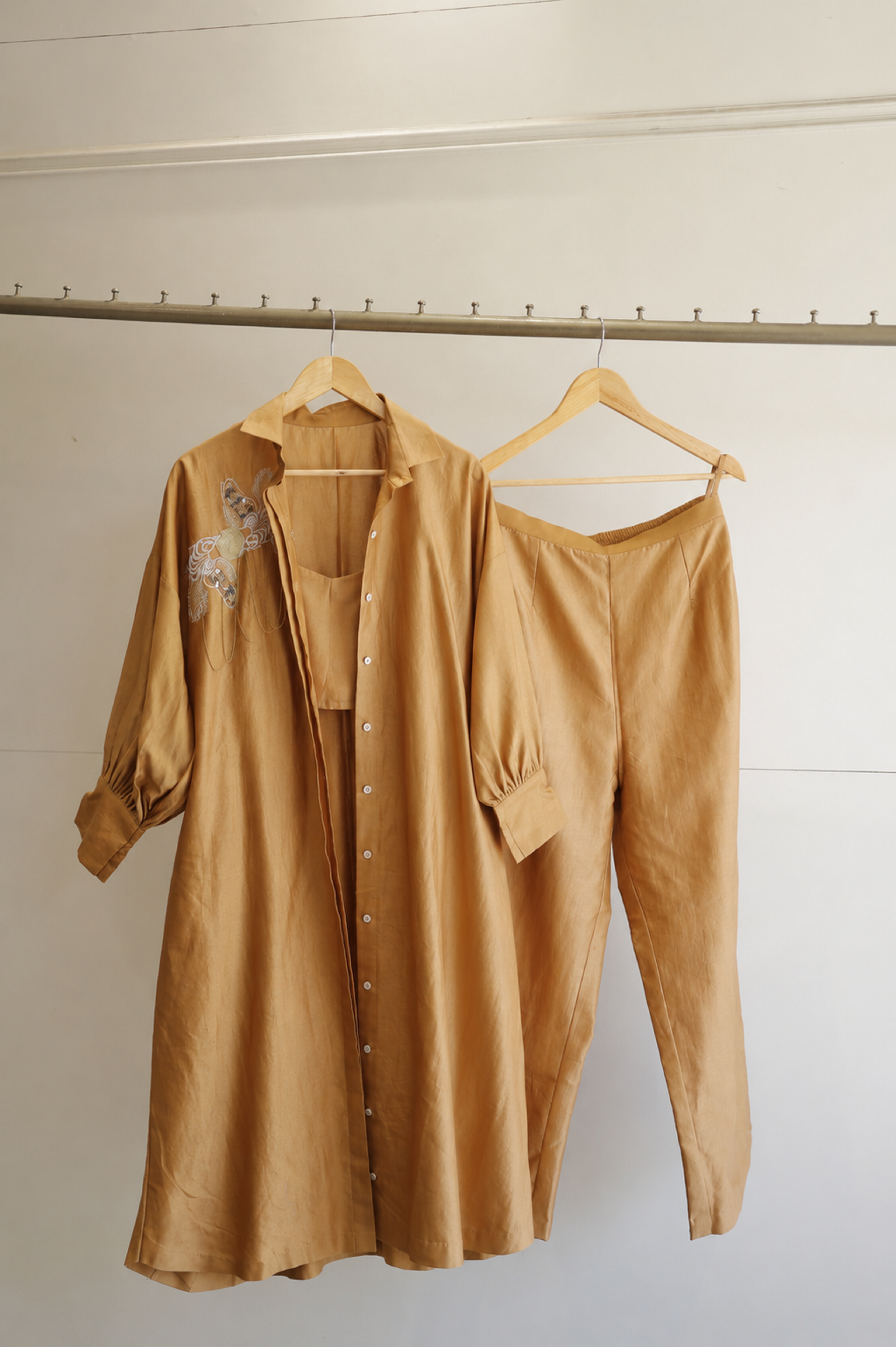 eeda Tinka collection — camel chanderi 3-piece shirt set, handcrafted in Varanasi