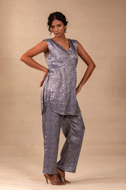 Navy Iindian brocade co-ord set, top and pants — Eeda Kinkhab