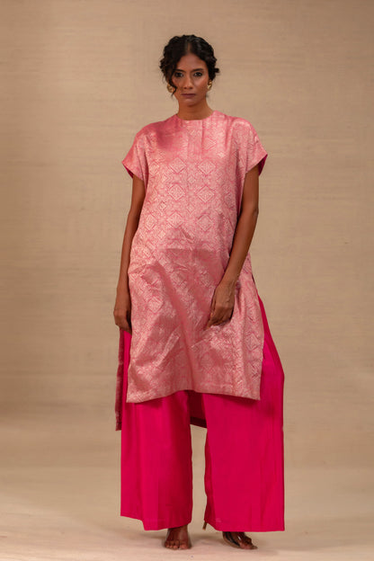Pink indian brocade co-ord set with a relaxed drop-shoulder kurta — Eeda Kinkhab
