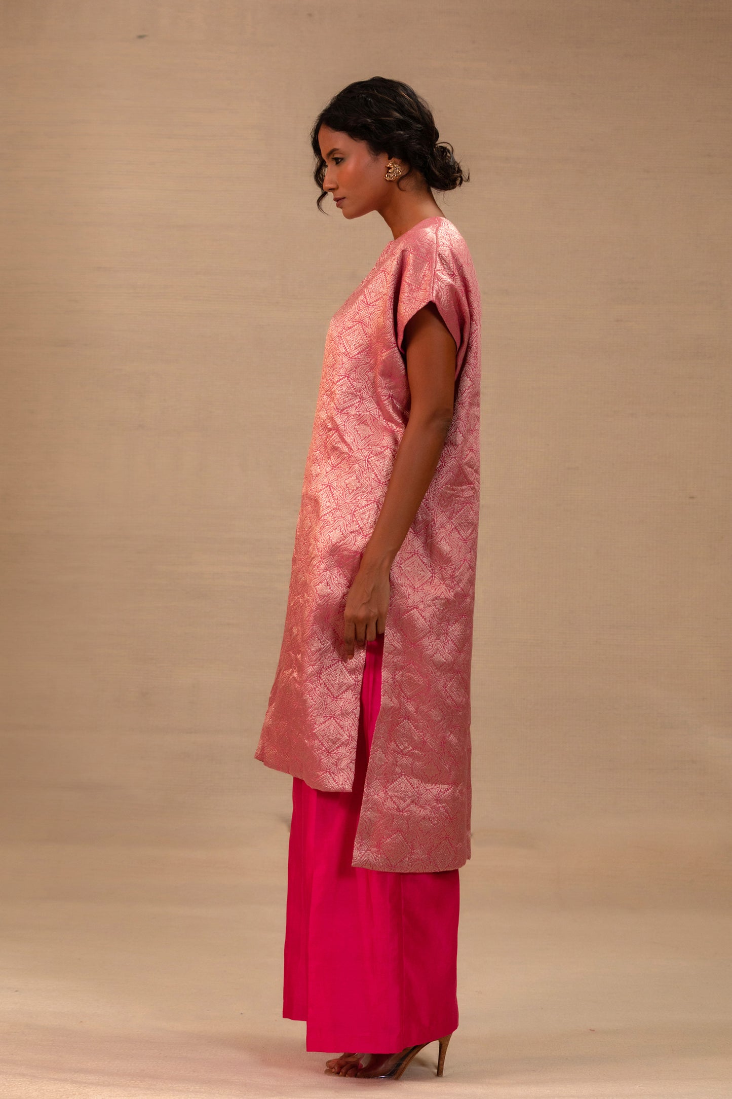 Eeda Silk Brocade Drop Shoulder Kurta Set - Pink