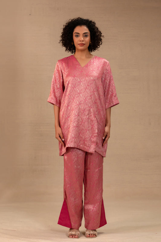 Pink brocade short kurta set with matching pants — Eeda Kinkhab