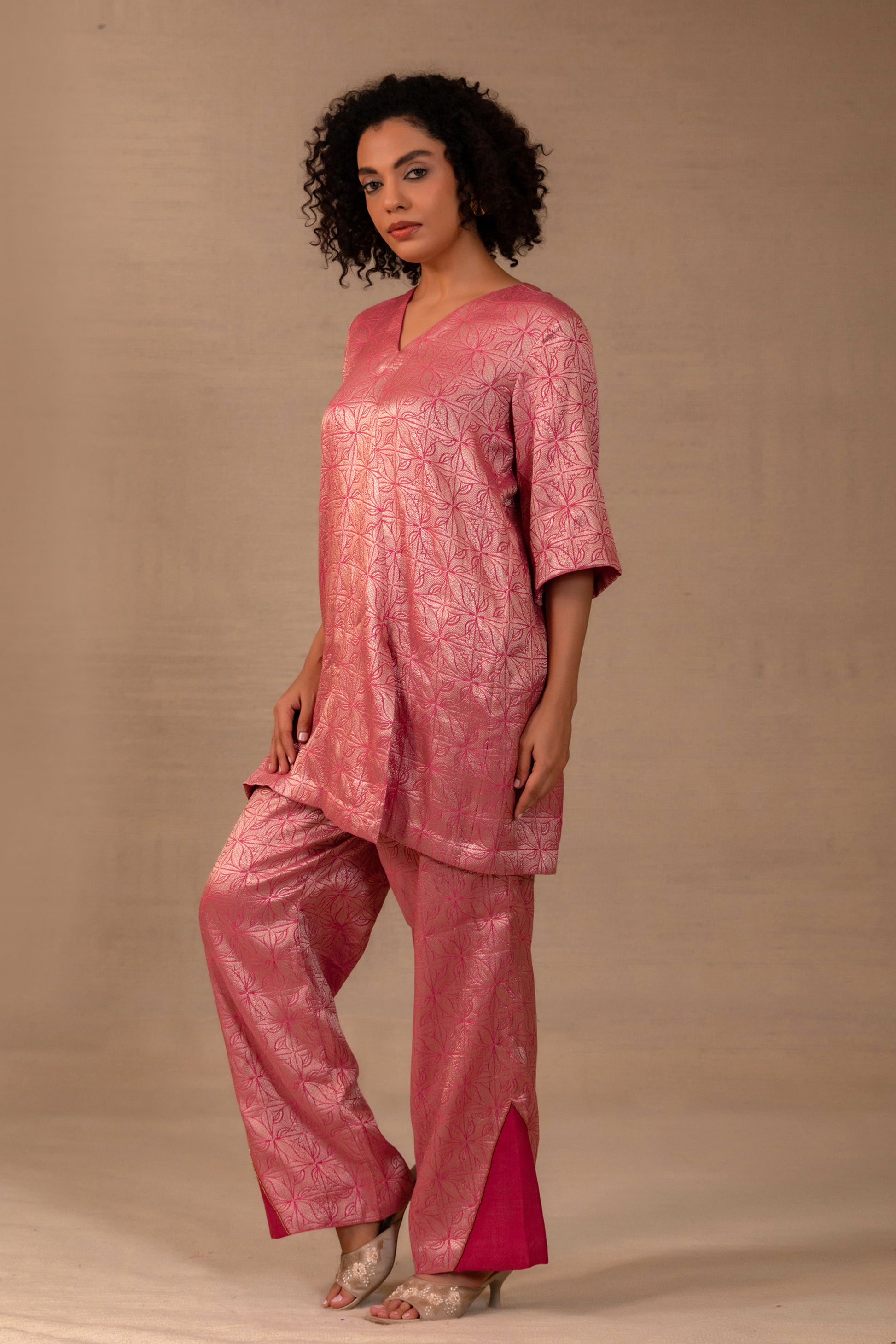 Pink indian brocade co-ord set, short kurta and pants — Eeda Kinkhab