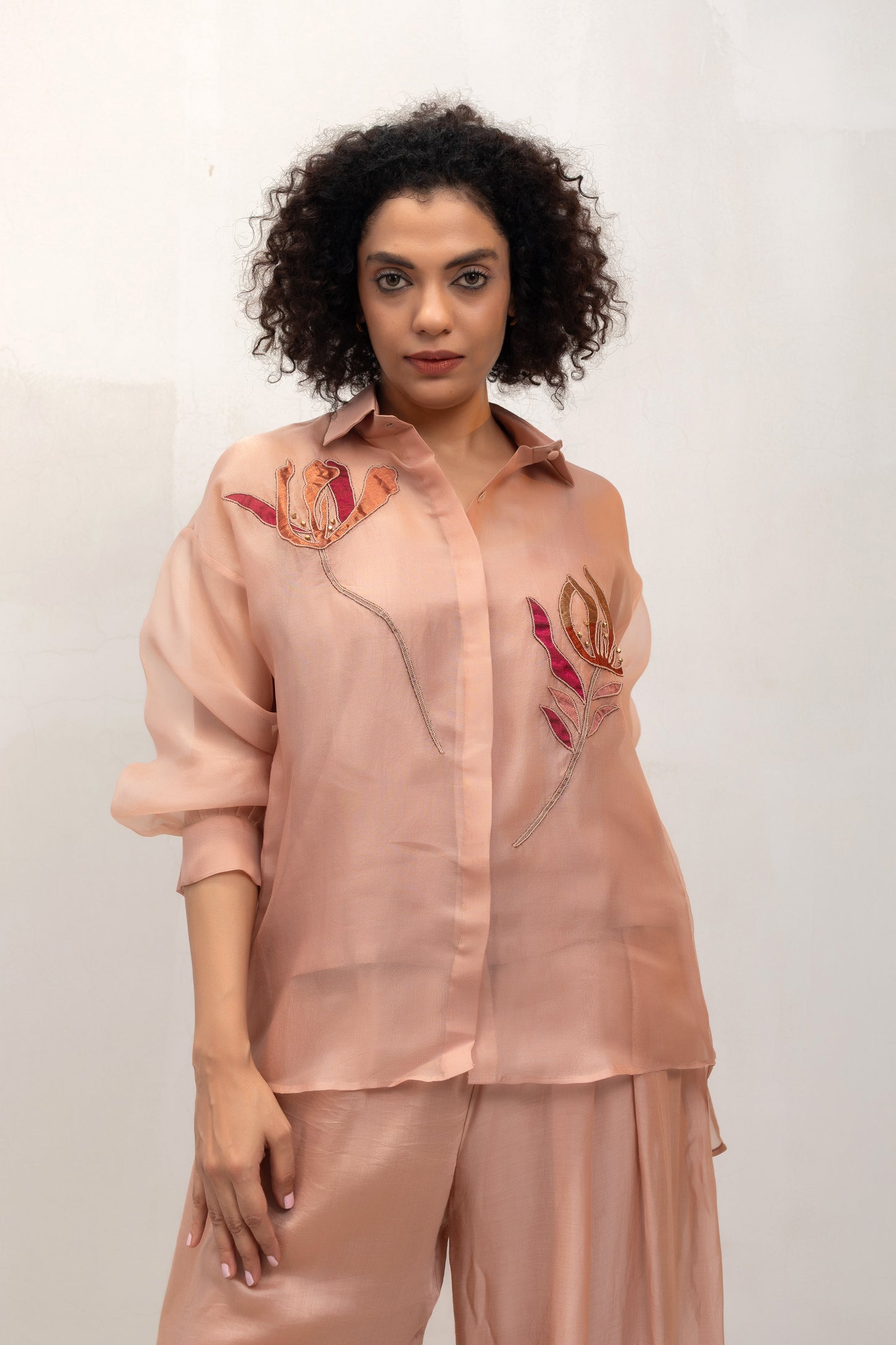 Peach organza shirt with multi-colour tissue flower appliqué — Eeda