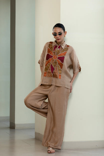 Eeda Full Patch Shirt - Beige