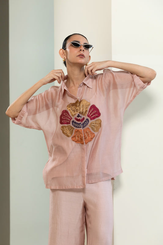 Eeda Round Patch Shirt - Pink