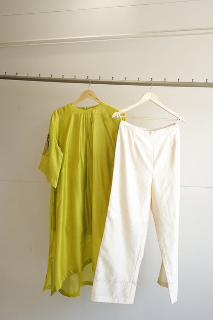 Tinka Silk Chanderi Gathered Kurta Set - Lime Green
