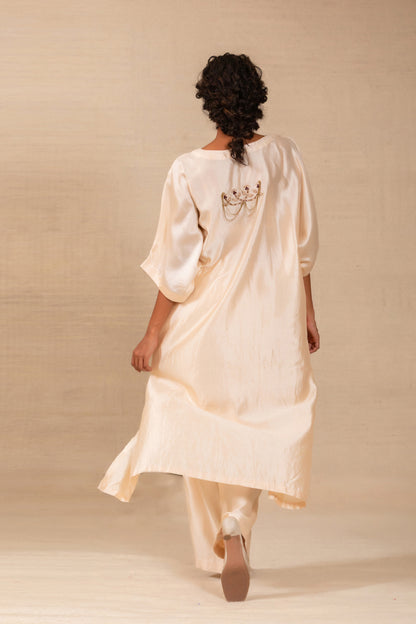 Silsila Silk Folk Motif Kurta Set - Ivory