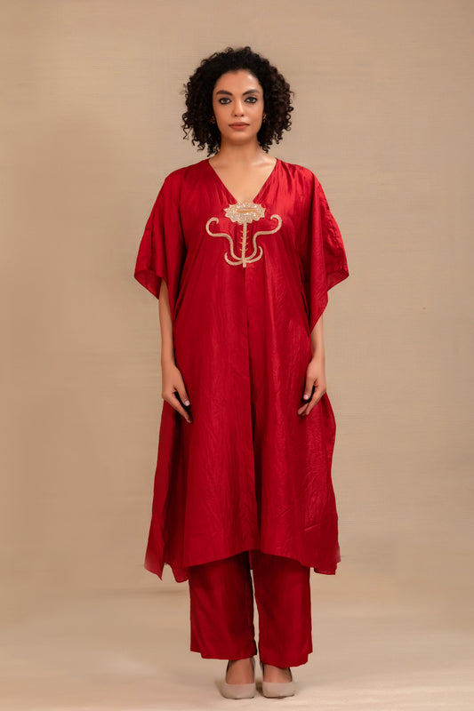 Maroon pure silk kurta set with a flower motif at the neck and straight pants — Eeda Silsila