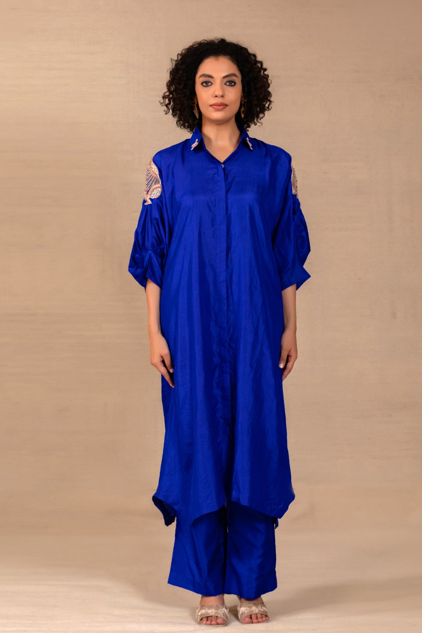 Blue pure-silk Indo-western kurta set with a side leaf motif and collar detailing — Eeda Silsila