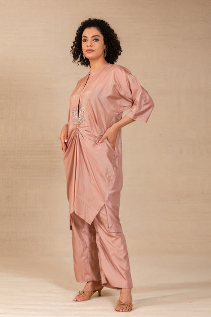  rose silk co-ord kurta set with placed paisley embroidery and wide pants — Eeda Silsila