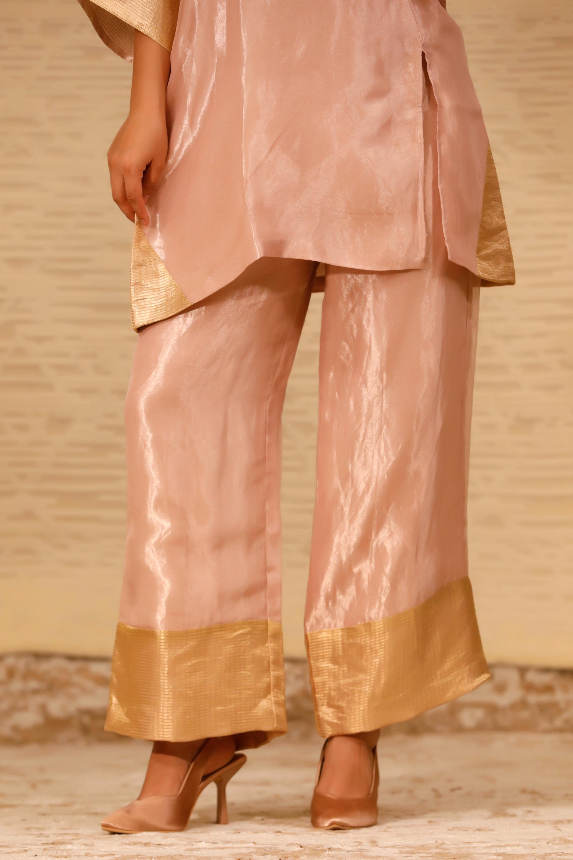 buy chamak pink short kurta set online